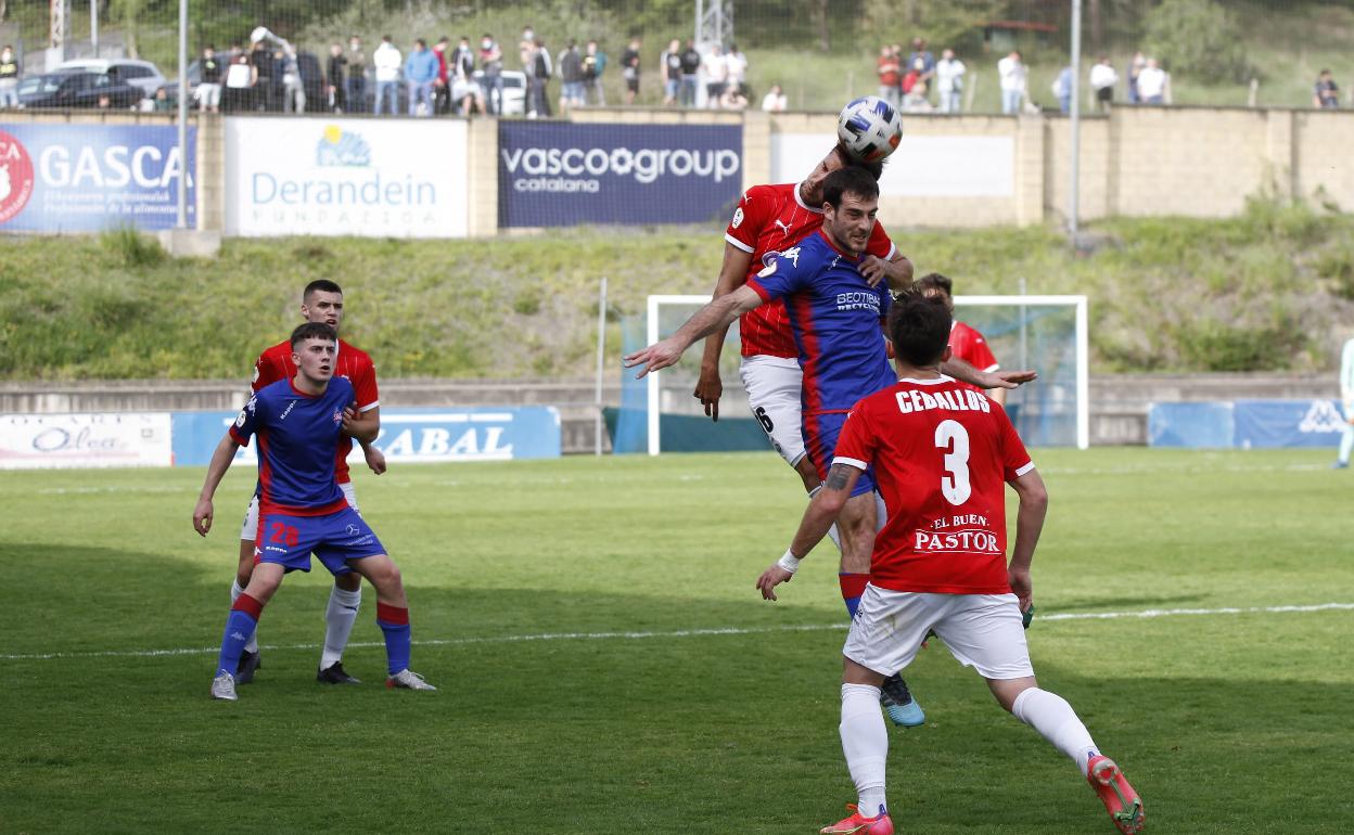 El Amorebieta Cae Con Las Botas Puestas | El Correo